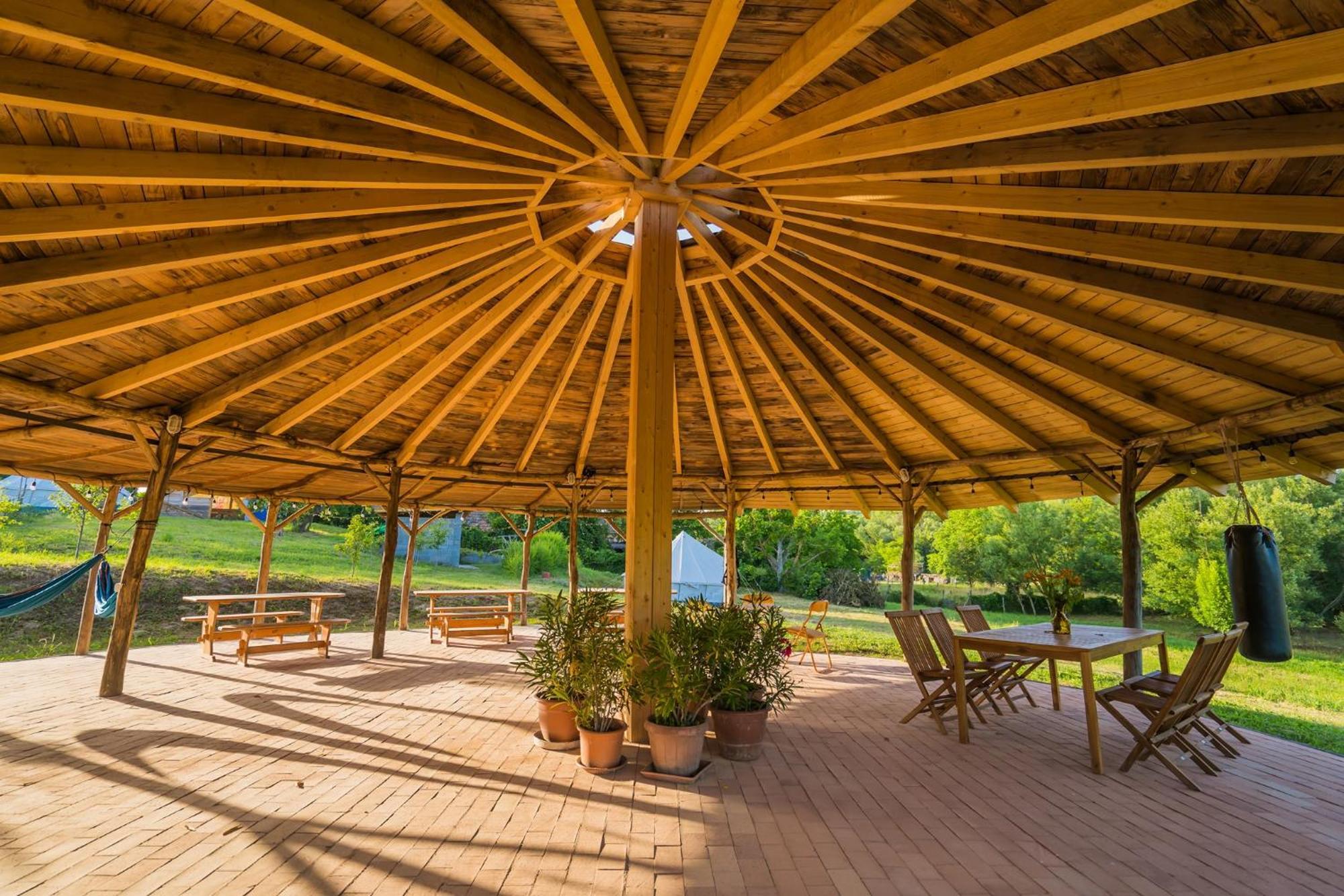 Szellos Ret Camping Balvanyos Ngoại thất bức ảnh